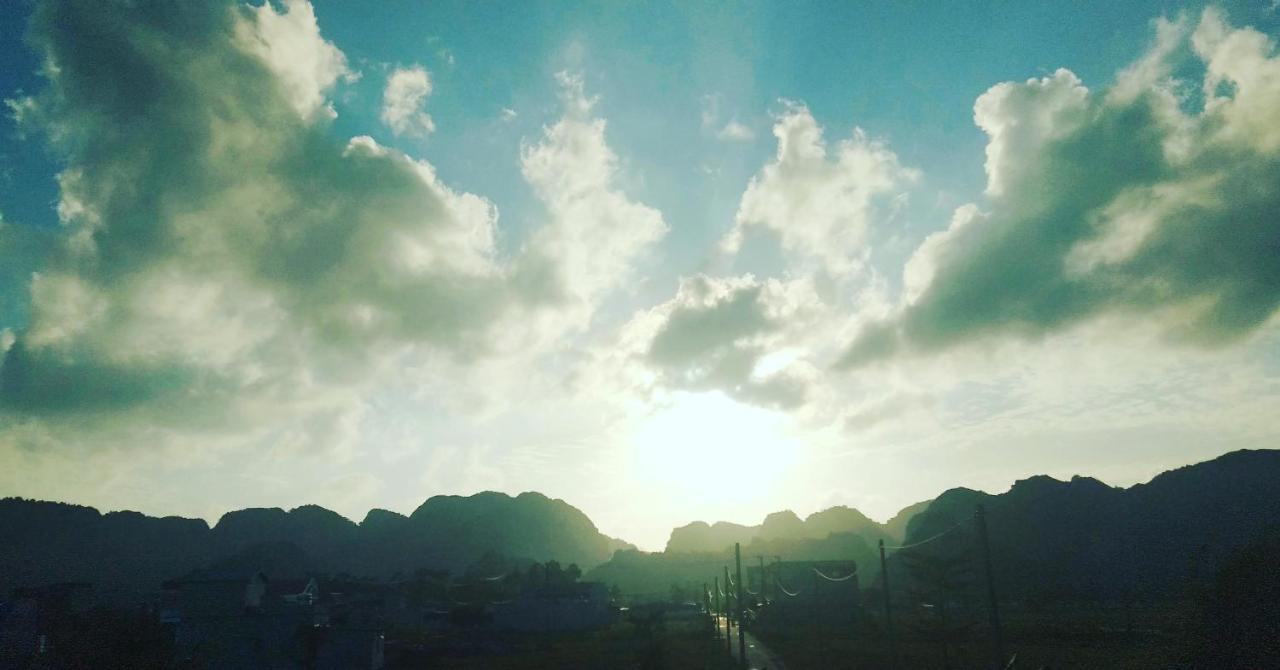 Sunny Trang An homestay Ninh Binh Bagian luar foto
